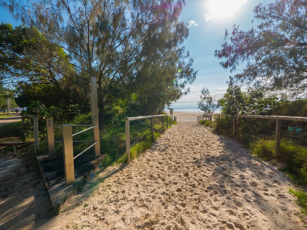 Burleigh Surf Apartments Gold Coast Exterior photo