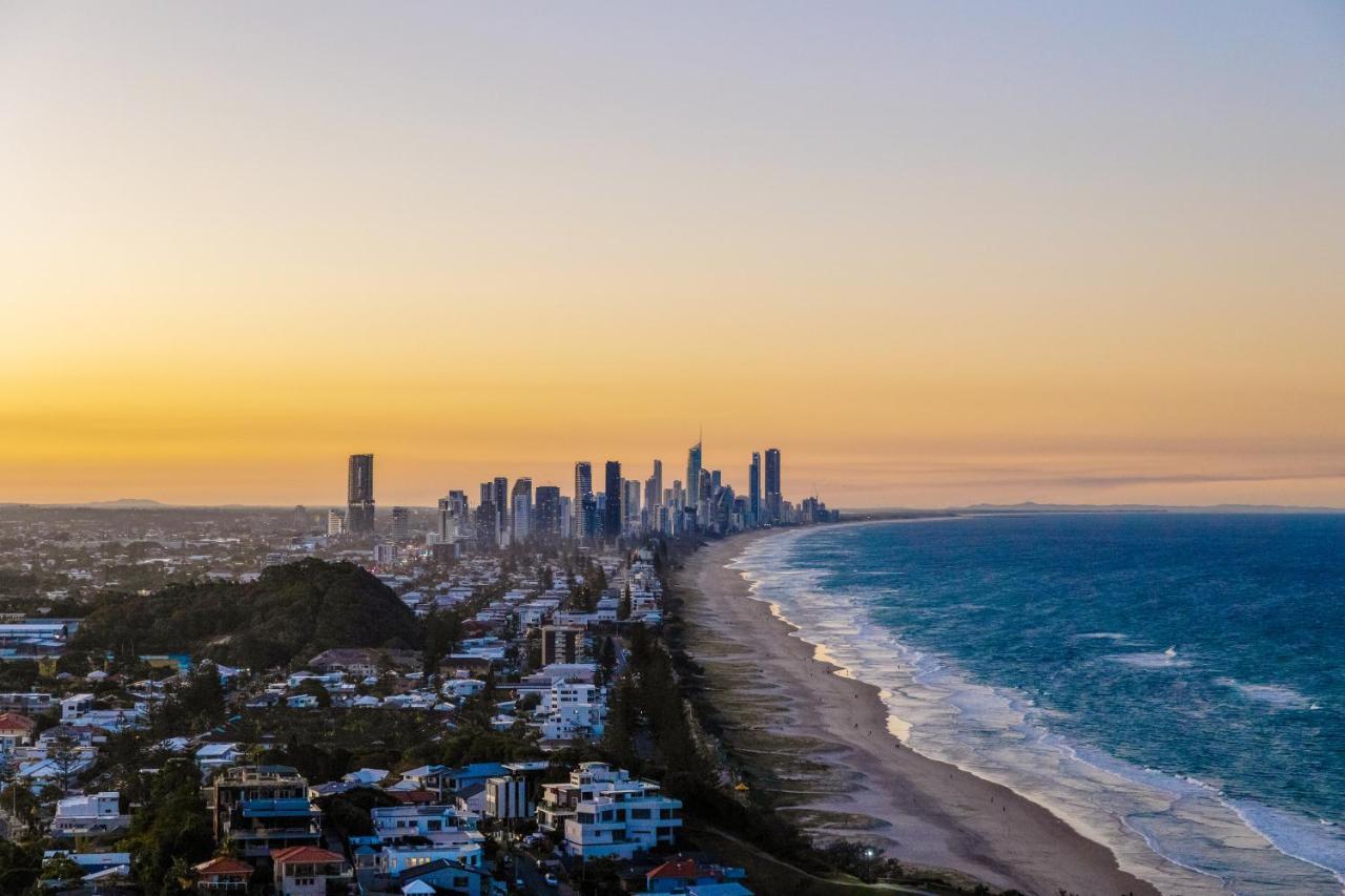 Burleigh Surf Apartments Gold Coast Exterior photo