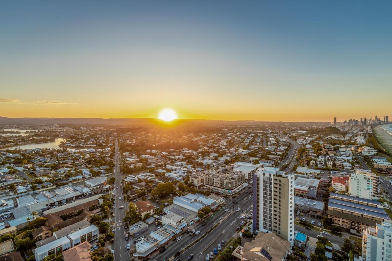Burleigh Surf Apartments Gold Coast Exterior photo