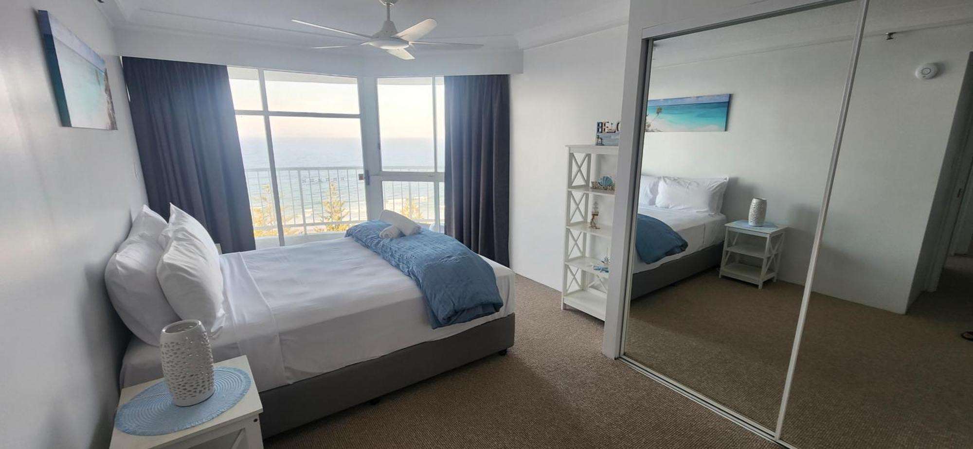 Burleigh Surf Apartments Gold Coast Exterior photo